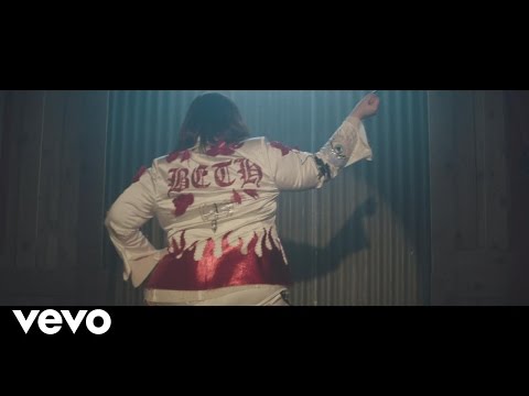 Beth Ditto - Fire (Official Video)